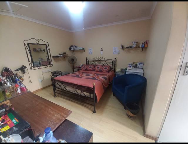 3 BEDROOM HOUSE FOR SALE IN PORTLANDS